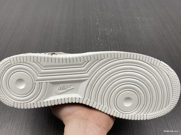 One Kick Canvas Jordan DQ4909-100 (W) 4 Retro Blank 0729